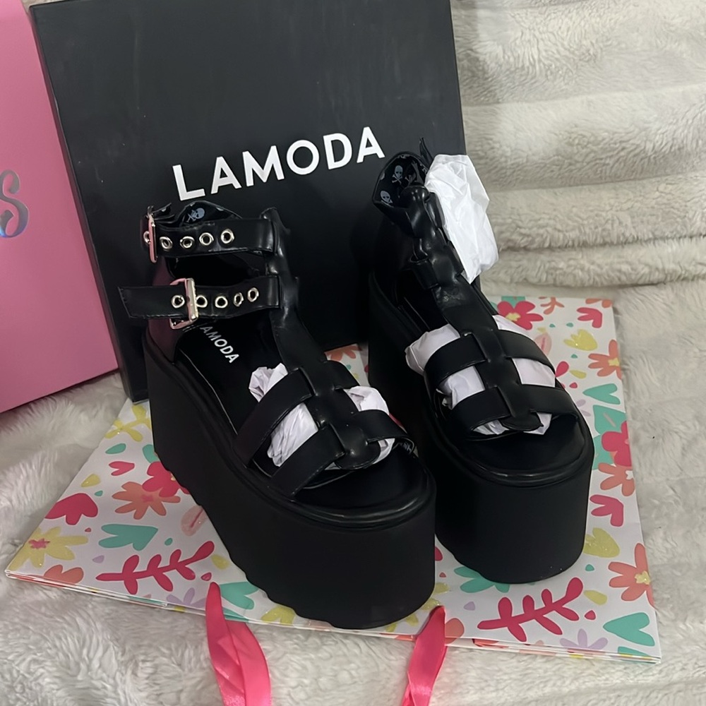 Dolls kill LAMODA JUST PEACHY PLATFORM SANDALS -black - Picture 3 of 10